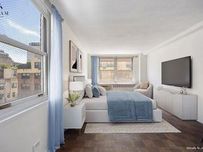 310 East 70th Street 10L, New York NY 10021