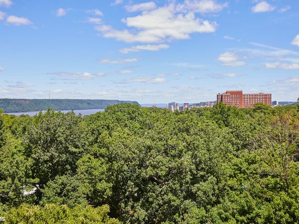 5900 Arlington Avenue 4B, Bronx NY 10471
