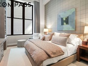 421 Hudson Street 221, New York NY 10014