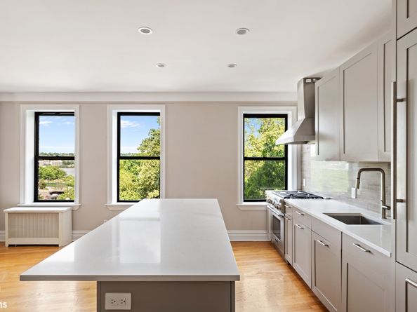 680 Riverside Drive 4CD, New York NY 10031