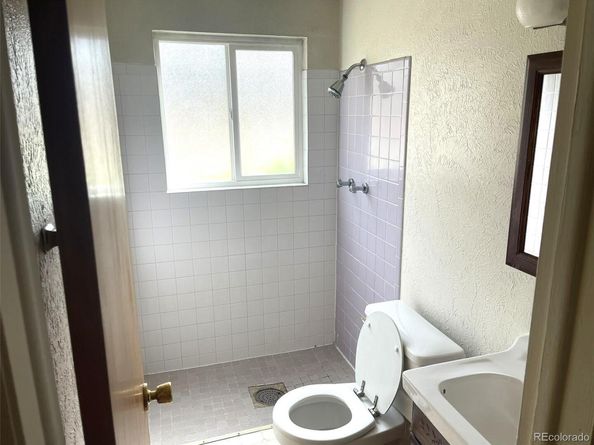 1280 Dearborn Street, Aurora CO 80011