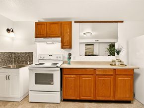 7028 W 70th Avenue, Arvada CO 80003