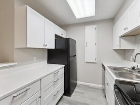 2225 S Jasmine Street 102, Denver CO 80222