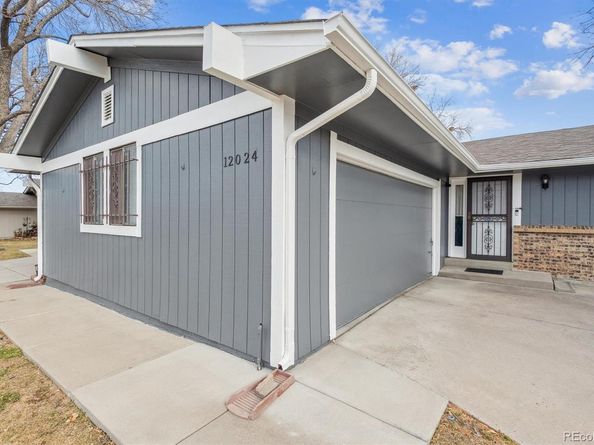 12024 E Maple Avenue, Aurora CO 80012