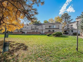 4262 E Maplewood Way, Centennial CO 80121