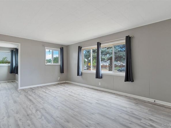 11612 Del Mar Parkway, Aurora CO 80010