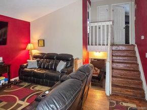 Undisclosed Address #3311383, Aurora CO 80015