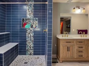Undisclosed Address #3311383, Aurora CO 80015