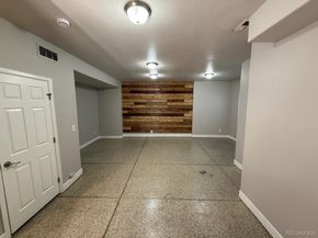 9805 W Hinsdale Place, Littleton CO 80128