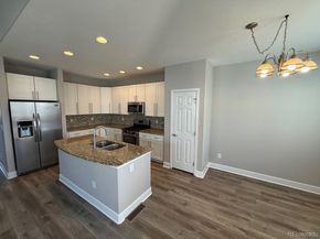 9805 W Hinsdale Place, Littleton CO 80128