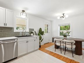 6005 S Sycamore Street, Littleton CO 80120
