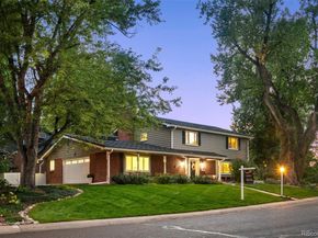 11954 W Applewood Knolls Drive, Lakewood CO 80215