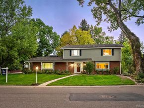 11954 W Applewood Knolls Drive, Lakewood CO 80215