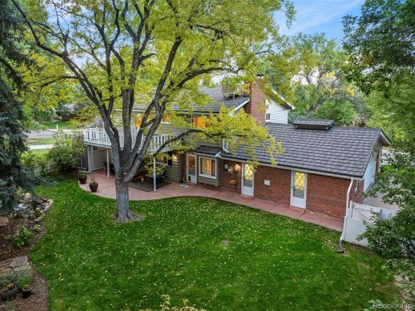 11954 W Applewood Knolls Drive, Lakewood CO 80215