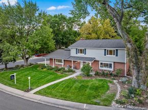 11954 W Applewood Knolls Drive, Lakewood CO 80215