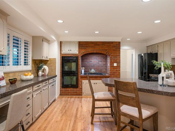 11954 W Applewood Knolls Drive, Lakewood CO 80215