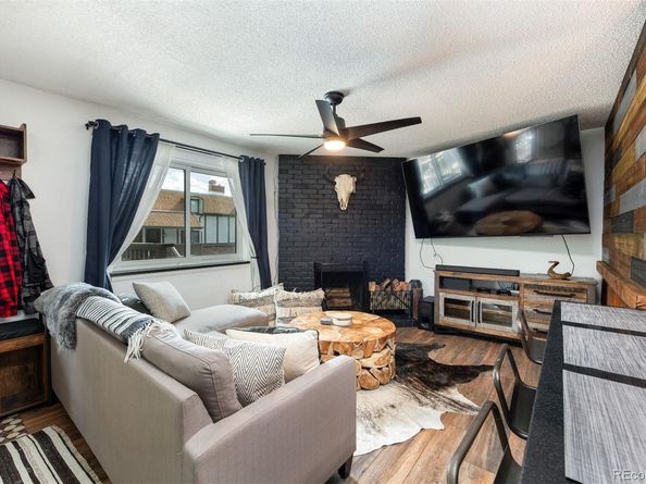 2700 S Holly Street 202, Denver CO 80222
