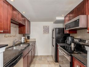 8335 Fairmount Drive 9104, Denver CO 80247