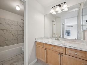 8422 S Upham Way G49, Littleton CO 80128