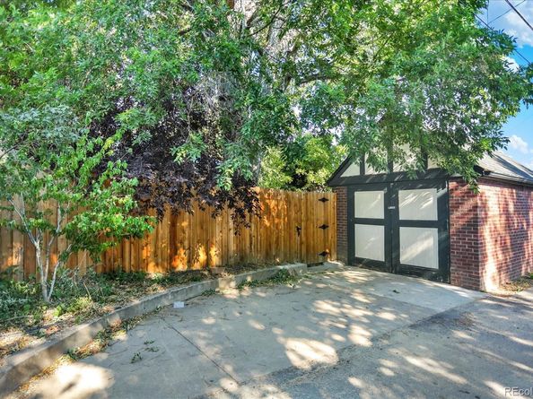 2660 Forest Street, Denver CO 80207