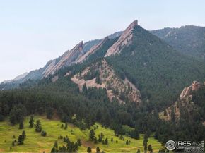 440 Christmas Tree Drive, Boulder CO 80302