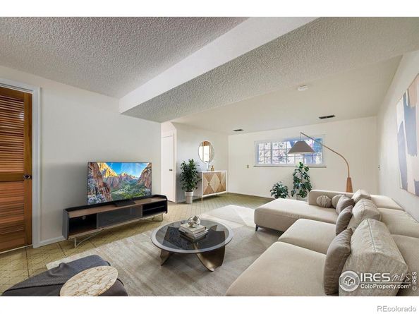 1327 Brookfield Drive, Longmont CO 80501