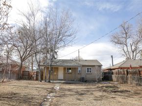 3290 Magnolia Street, Denver CO 80207