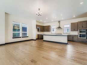 1768 Peak Loop, Broomfield CO 80023