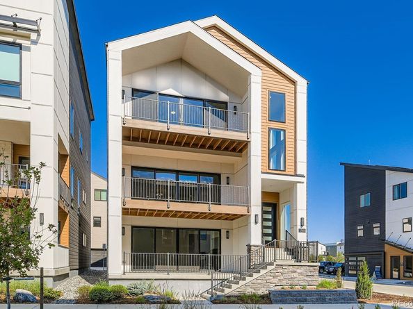 1768 Peak Loop, Broomfield CO 80023