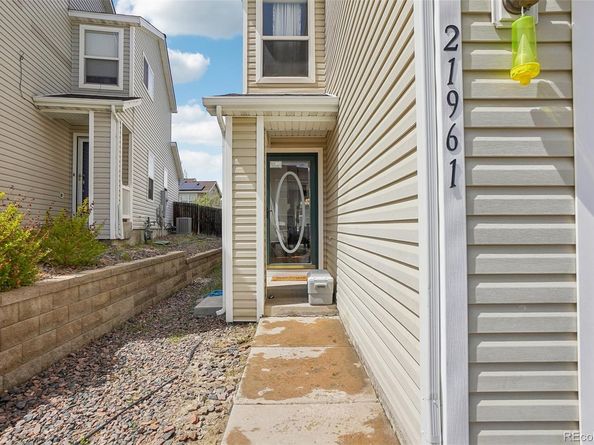 21961 E Crestline Place, Aurora CO 80015
