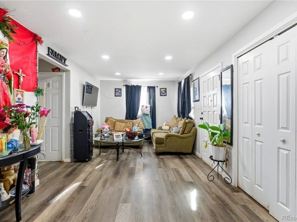 850 Oakland, Aurora CO 80010