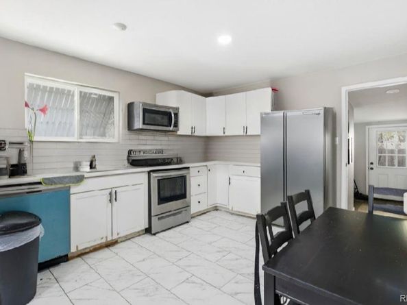 850 Oakland, Aurora CO 80010