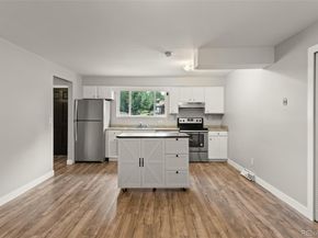 9022 W Washburn Place, Lakewood CO 80227