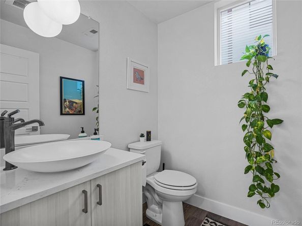 2350 Tremont Place 6, Denver CO 80205