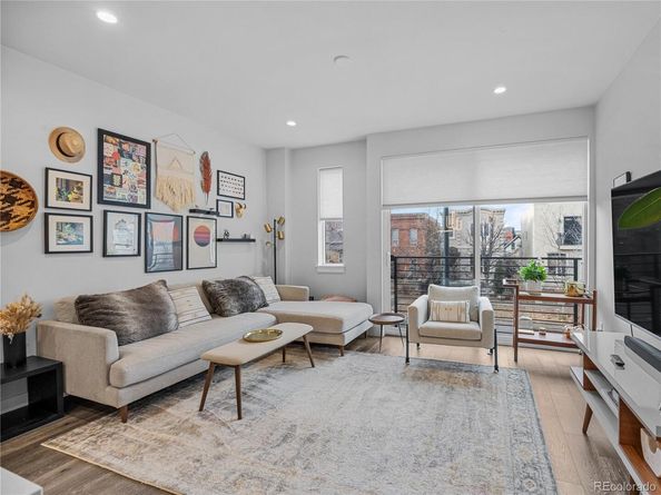 2350 Tremont Place 6, Denver CO 80205