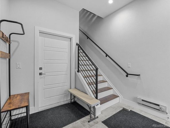 2350 Tremont Place 6, Denver CO 80205