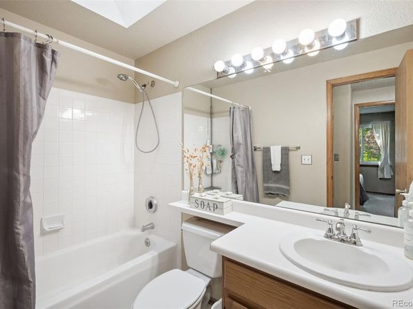 6091 S Robb Way, Littleton CO 80127