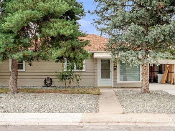 818 Uvalda Street, Aurora CO 80011