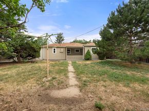 818 Uvalda Street, Aurora CO 80011