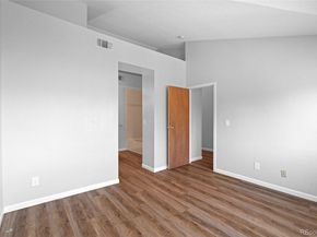 6001 S Yosemite Street J301, Greenwood Village CO 80111