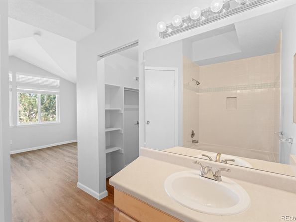 6001 S Yosemite Street J301, Greenwood Village CO 80111