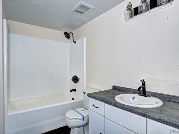 100 Park Avenue W 204, Denver CO 80205