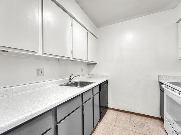 3633 S Sheridan Boulevard 18, Denver CO 80235