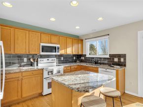 5604 S Yakima Way, Aurora CO 80015