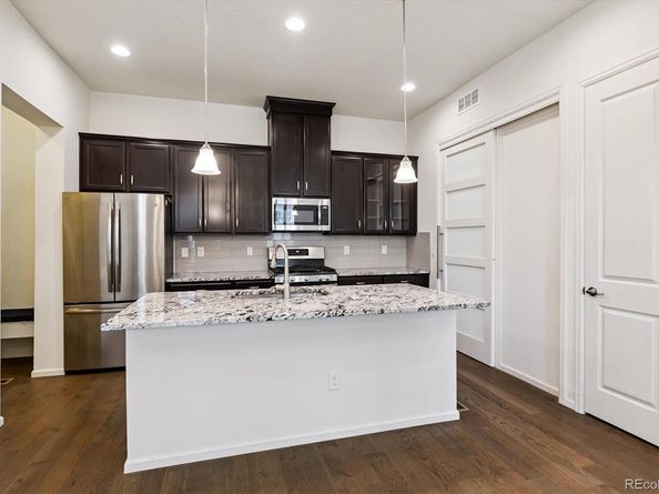 8252 S Jackson Gap Court, Aurora CO 80016