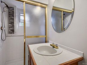 Undisclosed Address #7047281, Aurora CO 80015