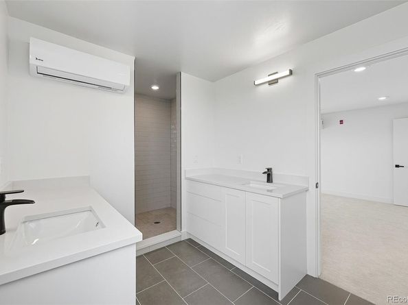 Undisclosed Address #7062671, Lakewood CO 80214
