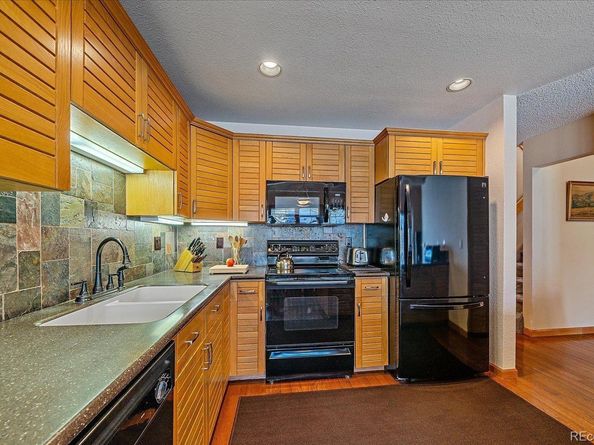 9200 E Cherry Creek South Drive 10, Denver CO 80231