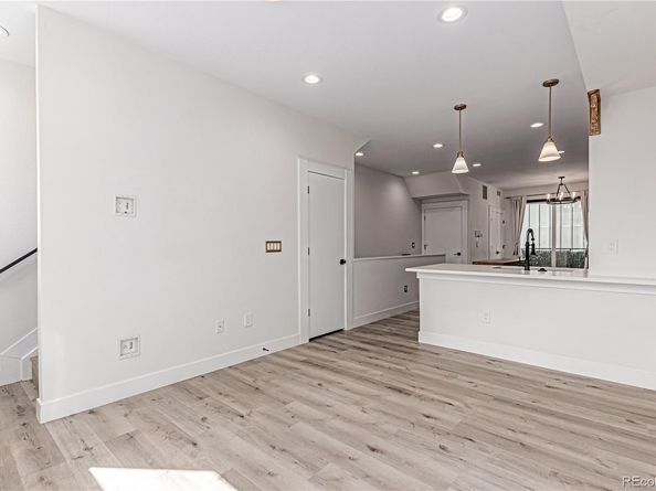 4925 W 10th Avenue 111, Denver CO 80204