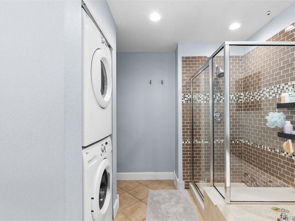 2560 Blake 101, Denver CO 80205